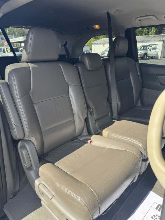 2012 Honda Odyssey Image 19