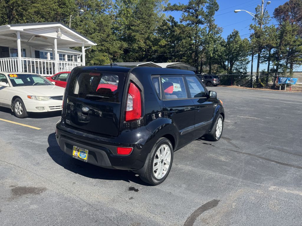 2013 Kia Soul Image 3