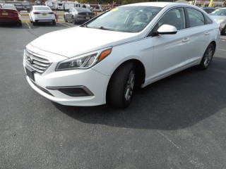 Image for 2017 Hyundai Sonata SE ID: 6950916