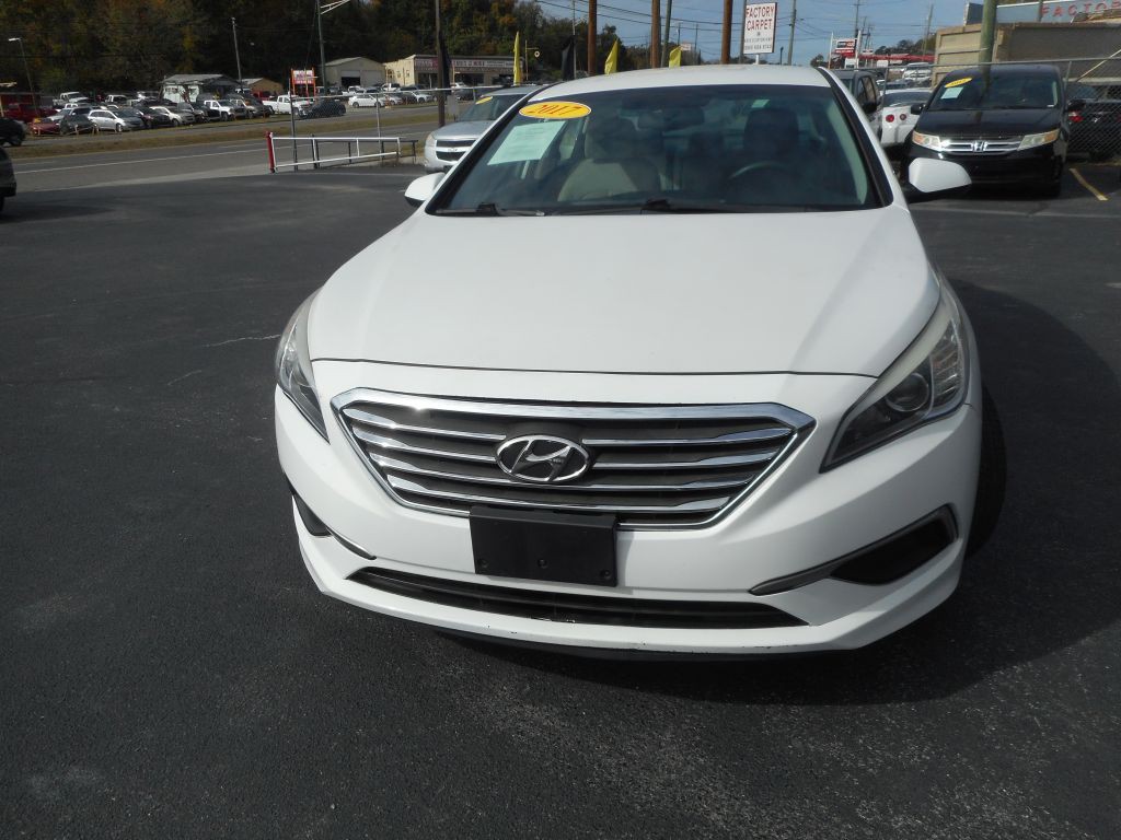 2017 Hyundai Sonata Image 3