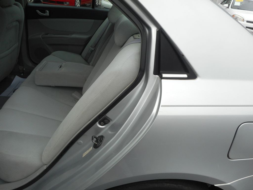 2008 Hyundai Sonata Image 9