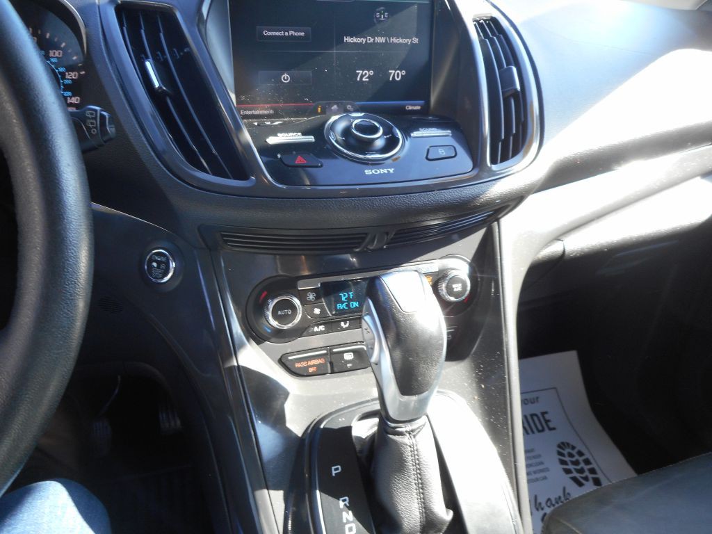 2015 Ford Escape Image 14