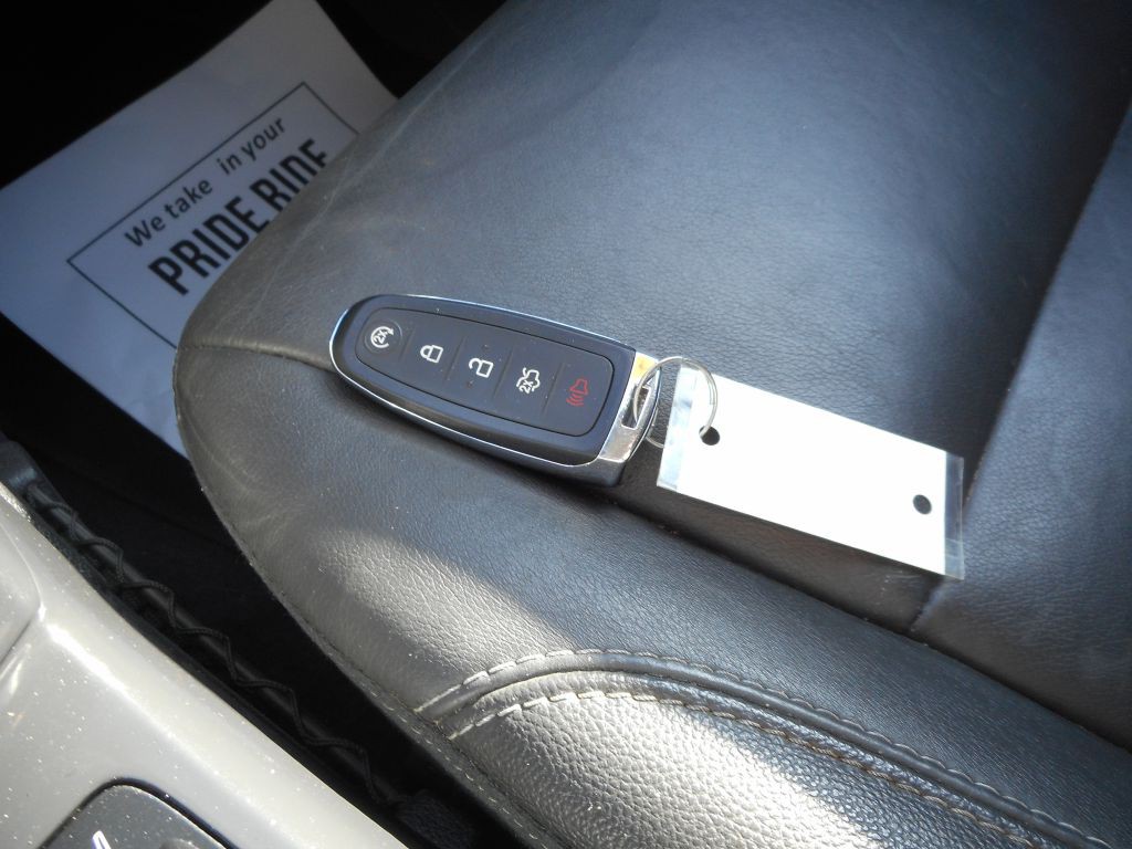 2015 Ford Escape Image 17