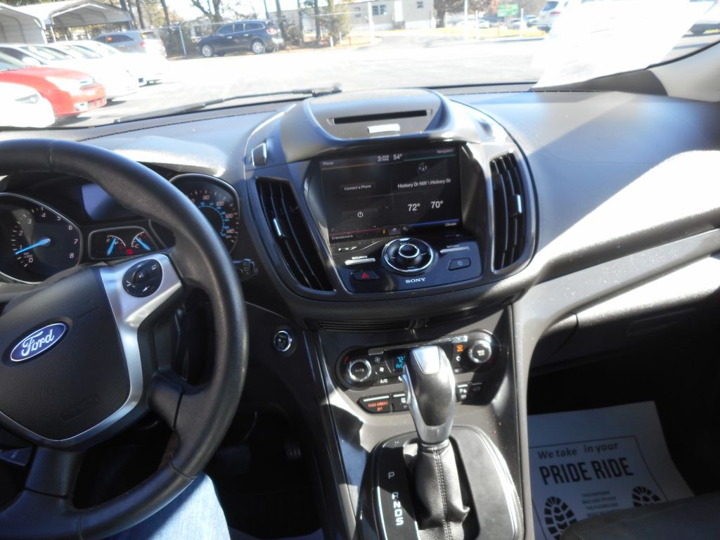 2015 Ford Escape Image 18