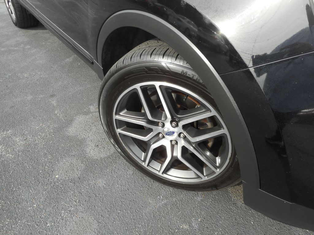 2017 Ford Explorer Image 4