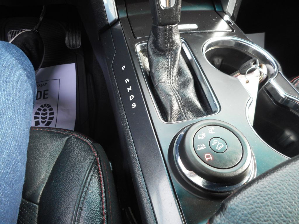 2017 Ford Explorer Image 17