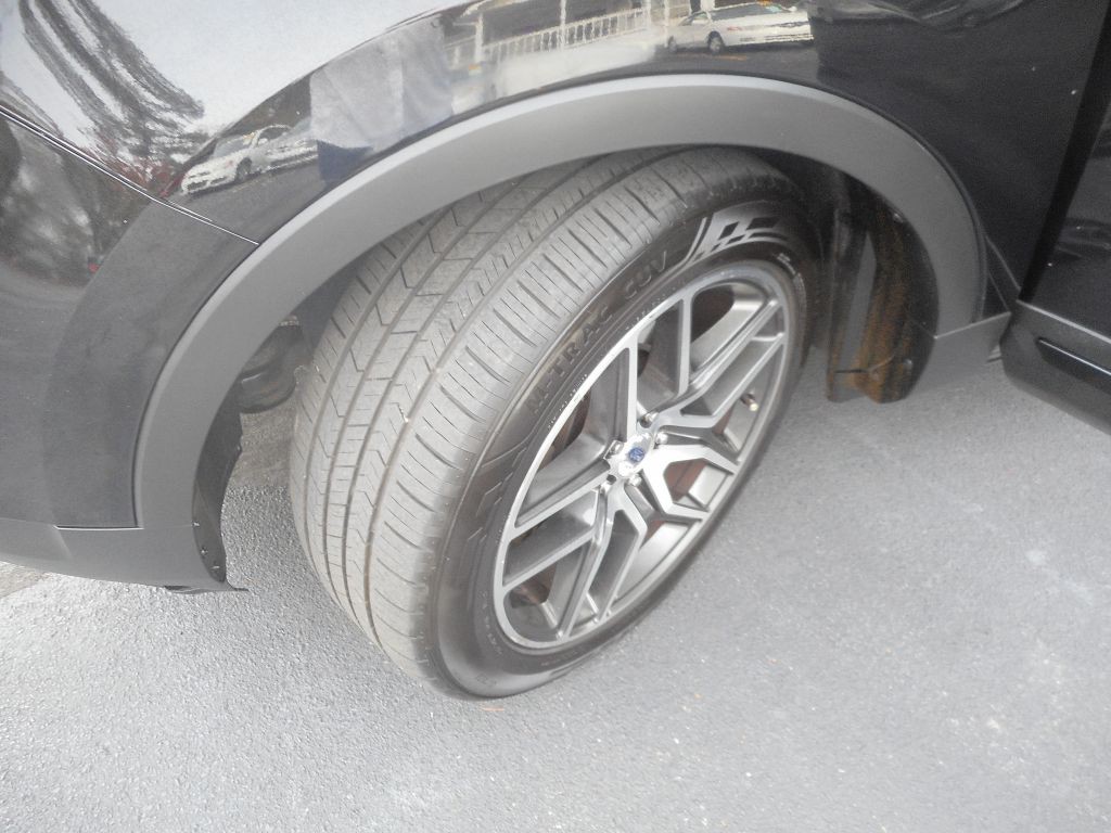 2017 Ford Explorer Image 24