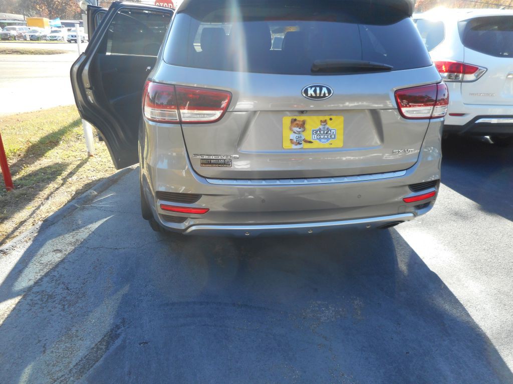 2016 Kia Sorento Image 8