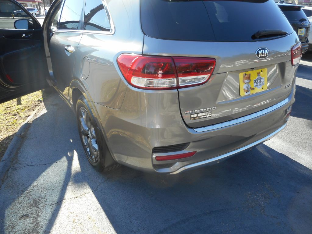 2016 Kia Sorento Image 12