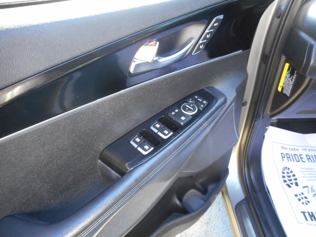 2016 Kia Sorento Image 15