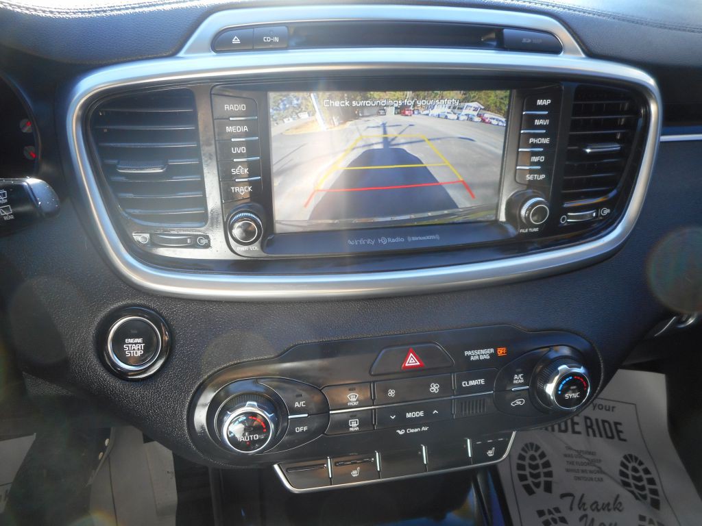 2016 Kia Sorento Image 21