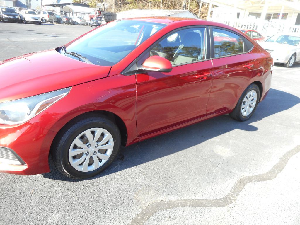 2019 Hyundai Accent Image 5