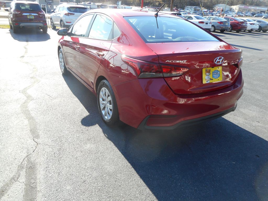 2019 Hyundai Accent Image 6