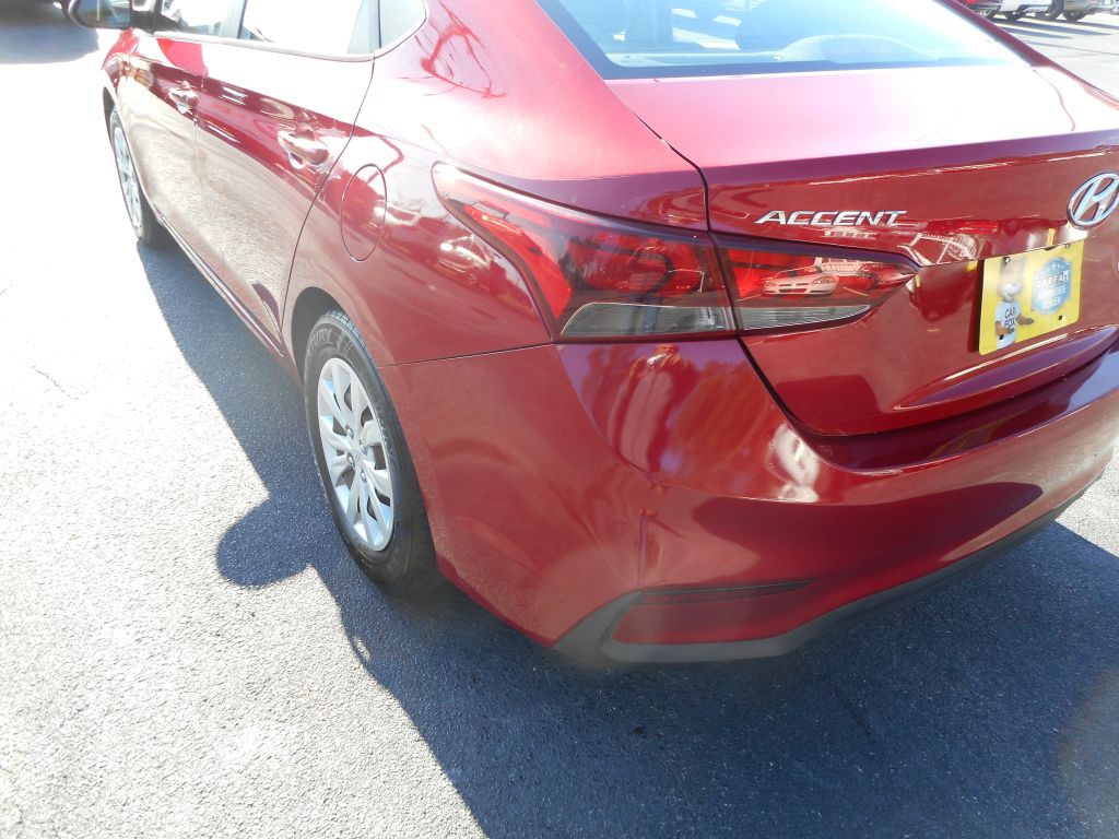 2019 Hyundai Accent Image 7
