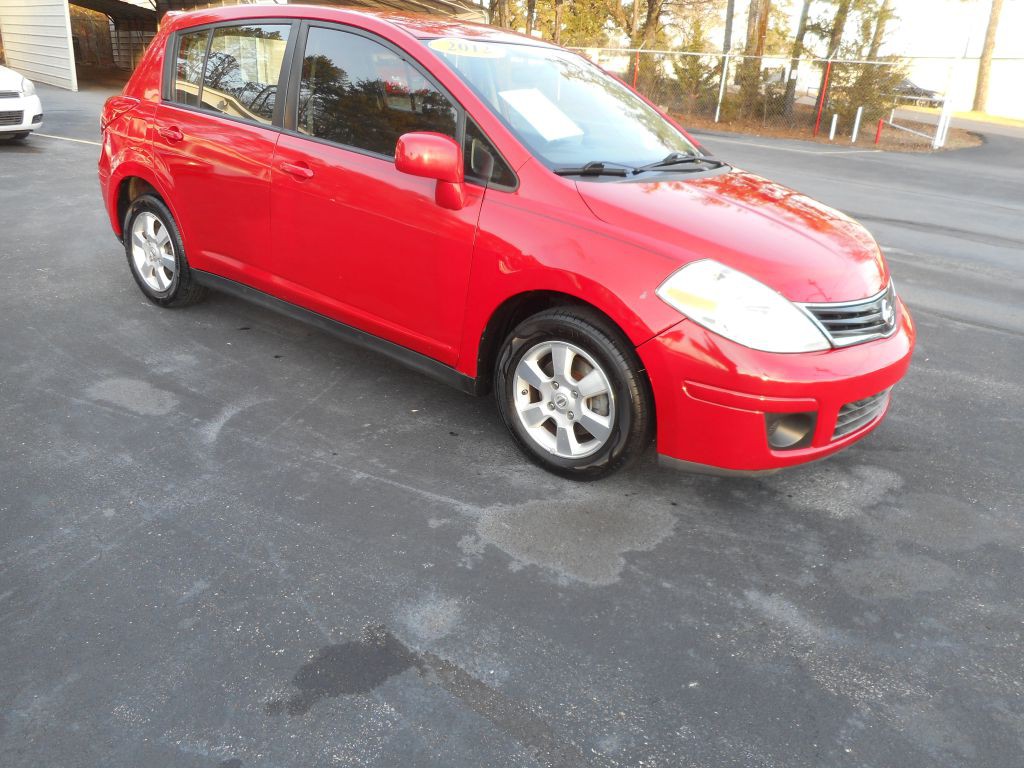 2012 Nissan Versa Image 5