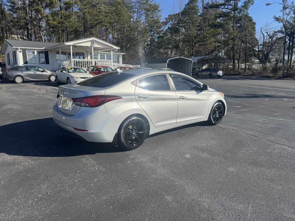 2014 Hyundai Elantra Image 3