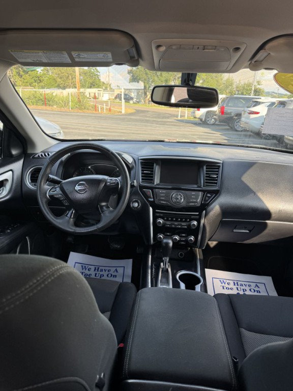 2017 Nissan Pathfinder Image 14