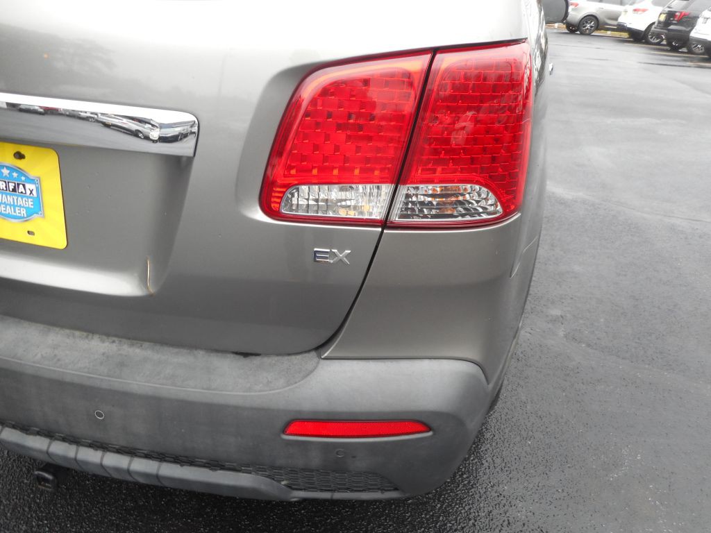 2011 Kia Sorento Image 7