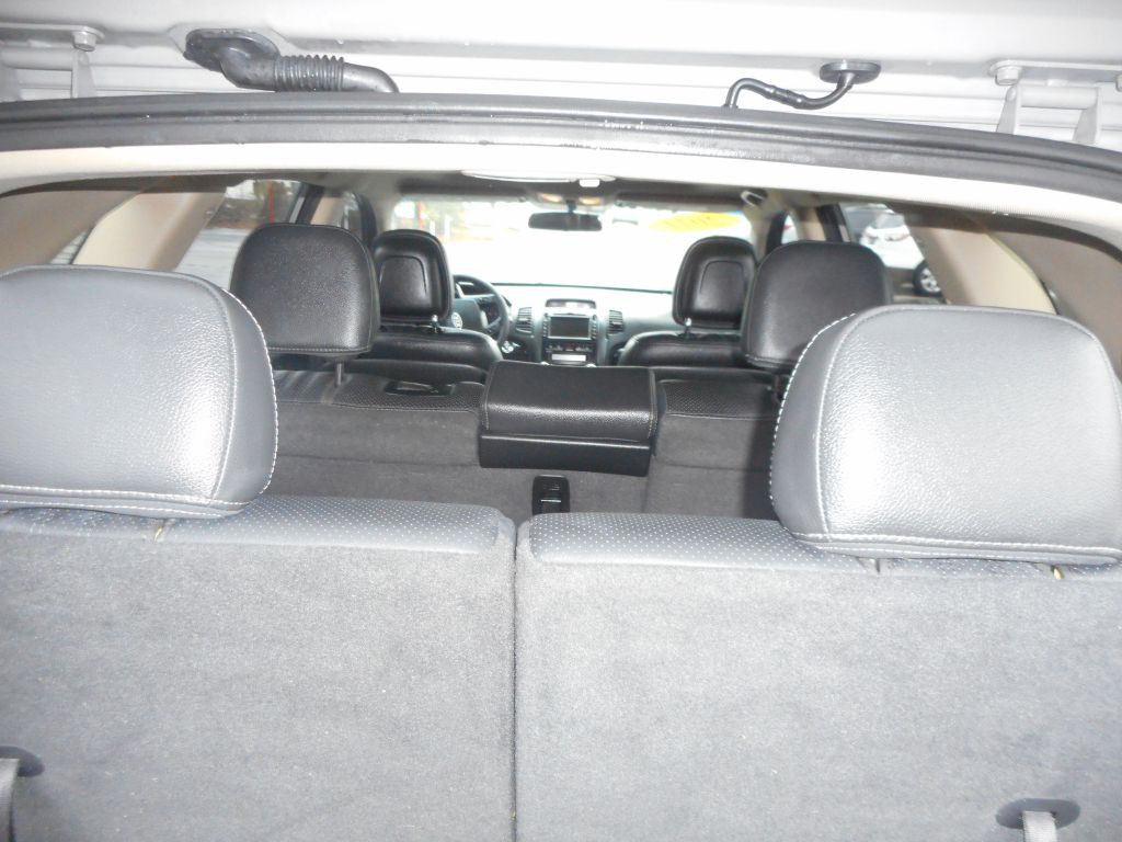 2011 Kia Sorento Image 9