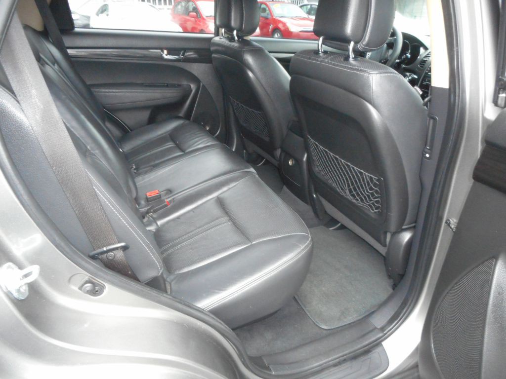 2011 Kia Sorento Image 10
