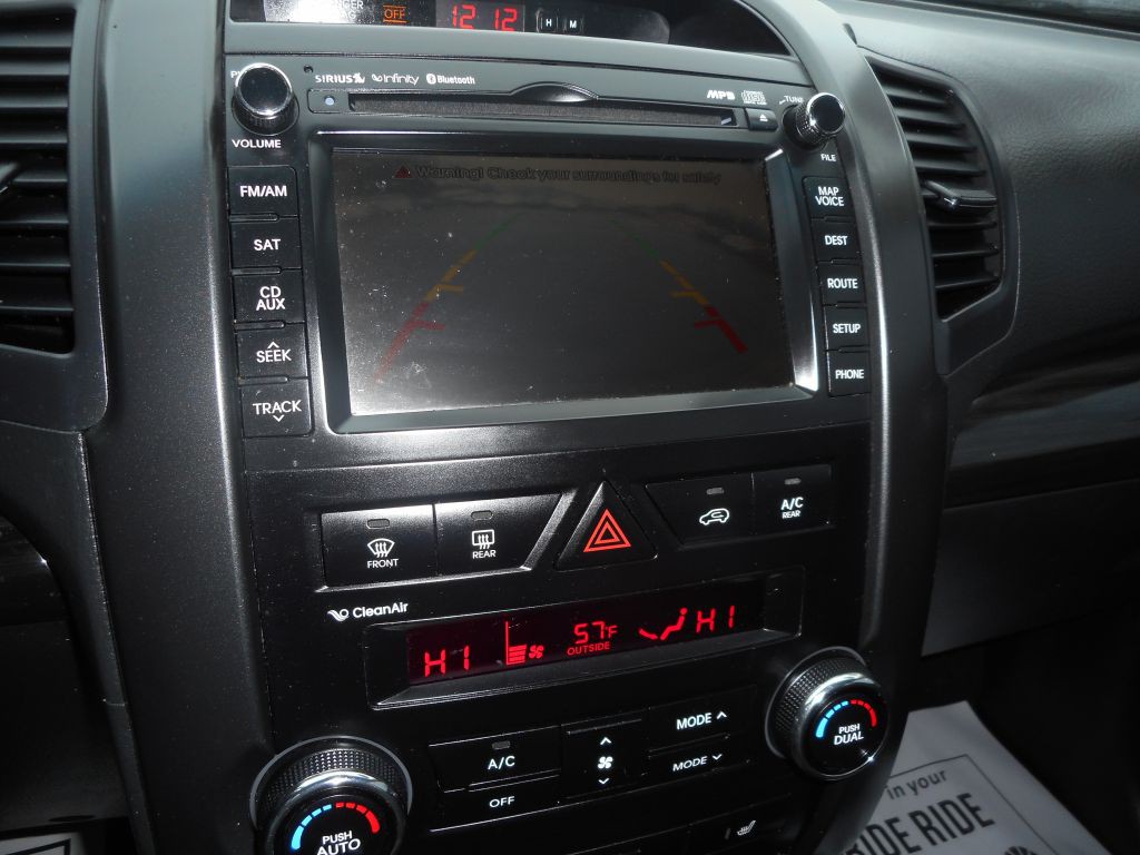 2011 Kia Sorento Image 19