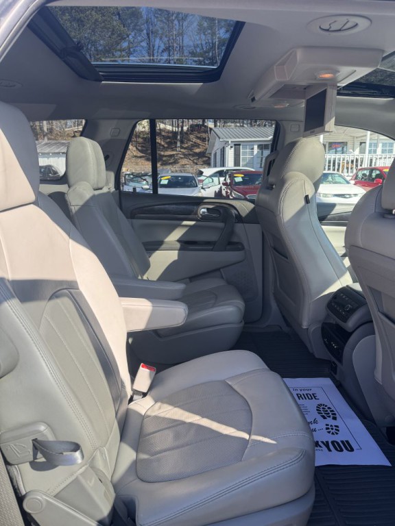 2015 Buick Enclave Image 21