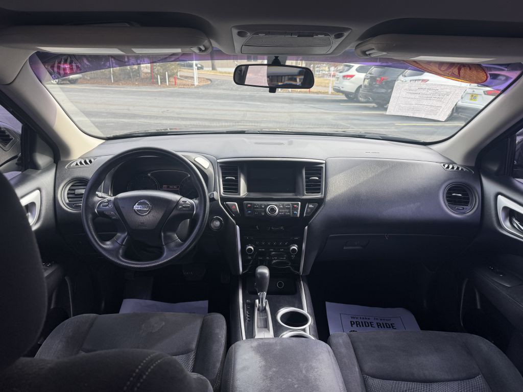2013 Nissan Pathfinder Image 15