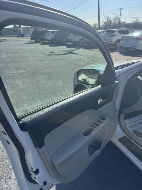 2008 Ford Fusion Image 11