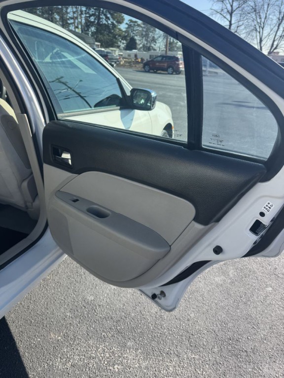 2008 Ford Fusion Image 19
