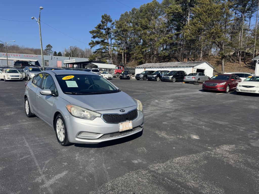 2016 Kia Forte Image 1
