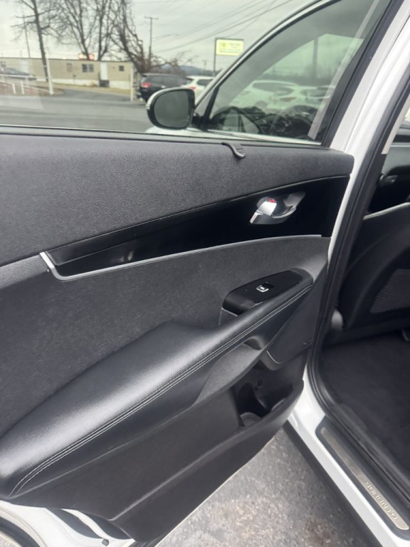 2016 Kia Sorento Image 18