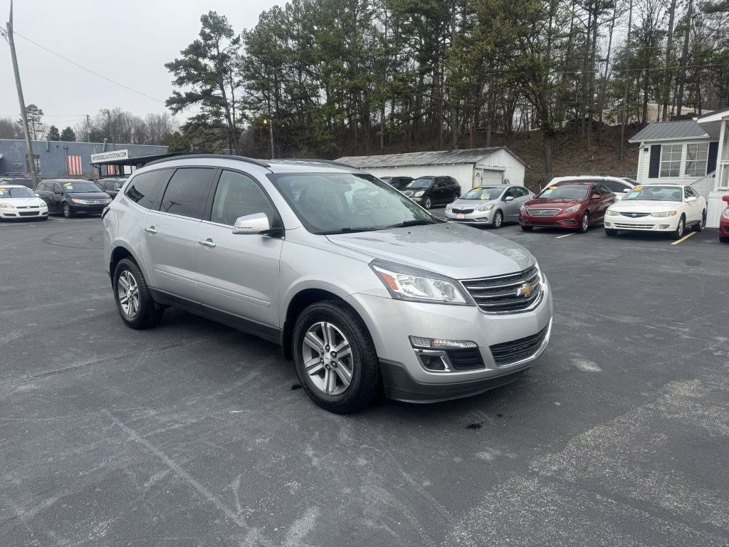 2015 Chevrolet Traverse Image 2