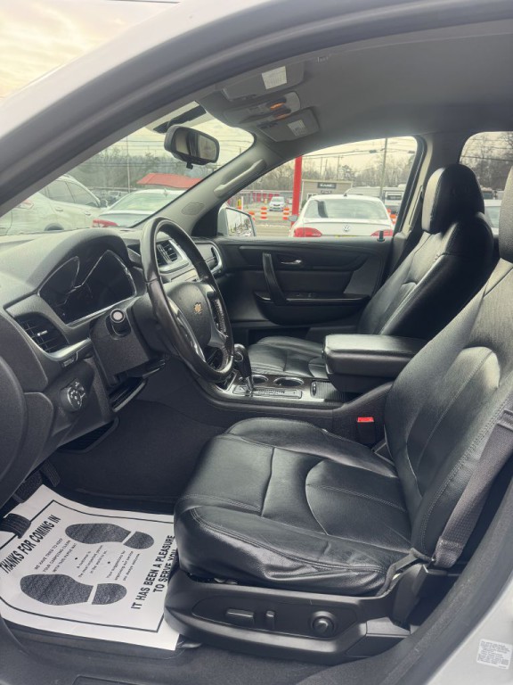 2015 Chevrolet Traverse Image 10