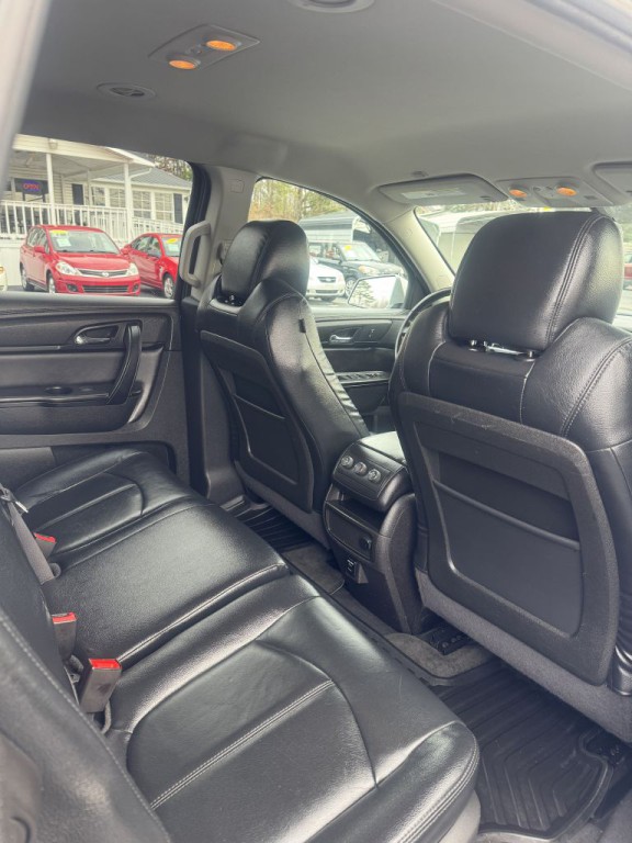 2015 Chevrolet Traverse Image 21