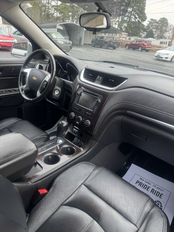 2015 Chevrolet Traverse Image 24