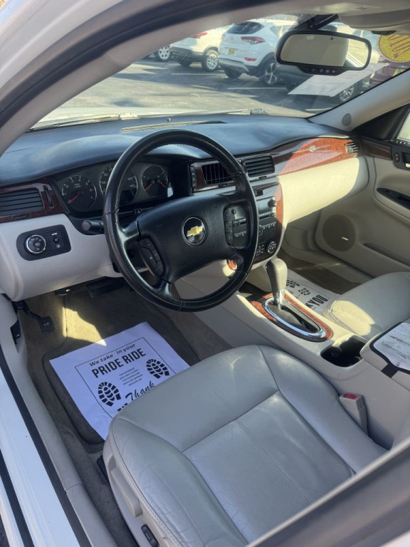 2010 Chevrolet Impala Image 9