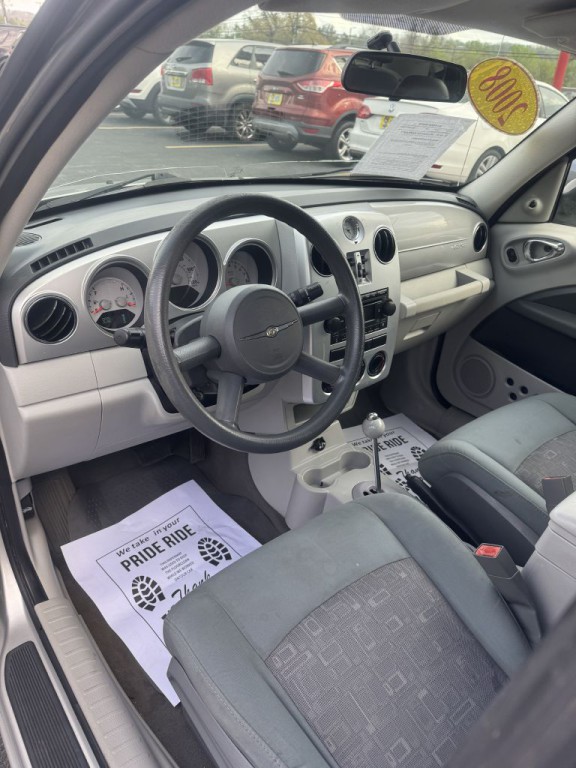 2008 Chrysler PT Cruiser Image 8