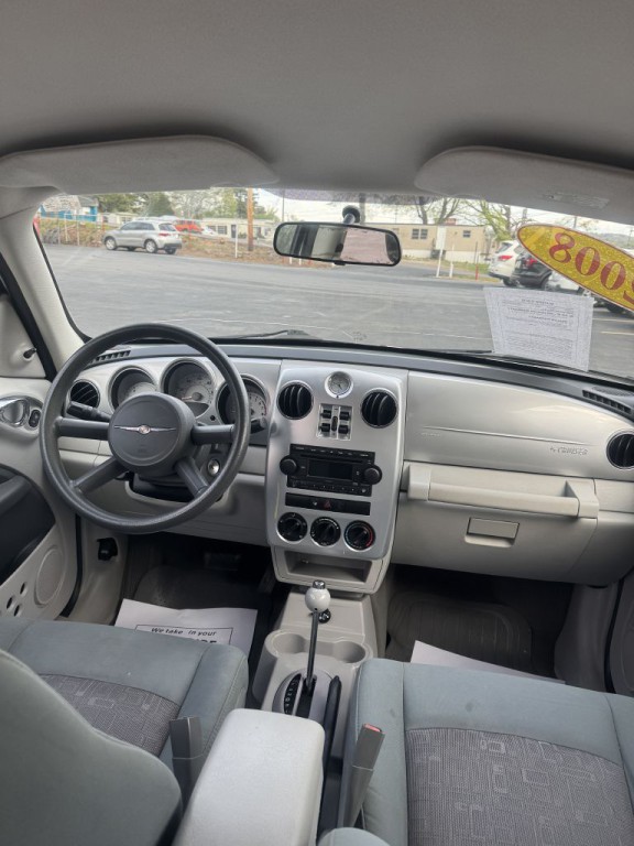 2008 Chrysler PT Cruiser Image 13