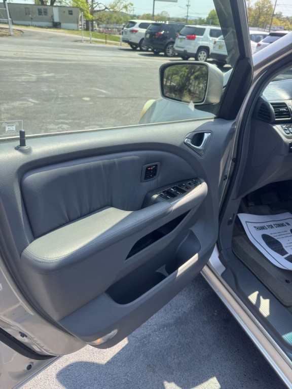 2005 Honda Odyssey Image 10