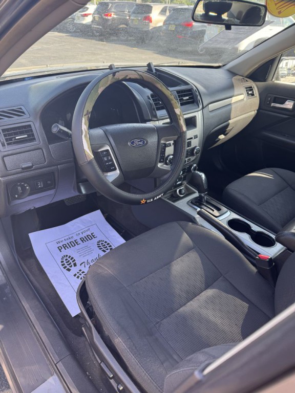 2011 Ford Fusion Image 7