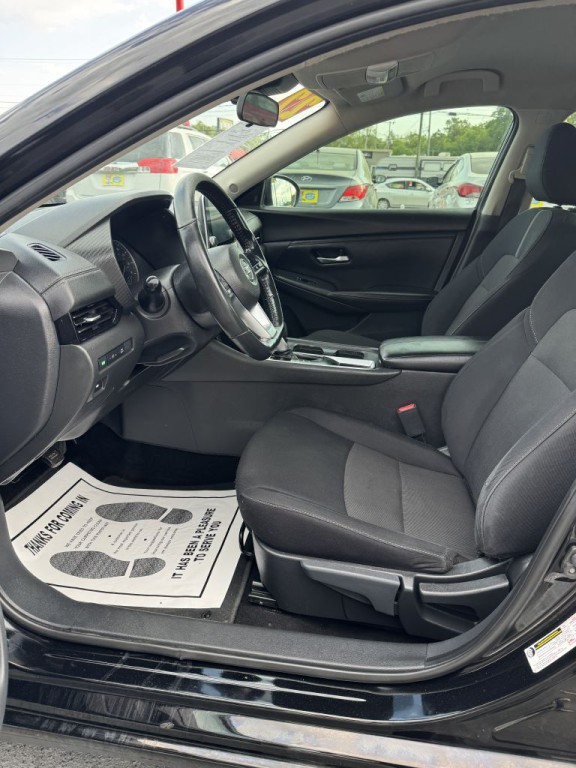 2022 Nissan Sentra Image 10