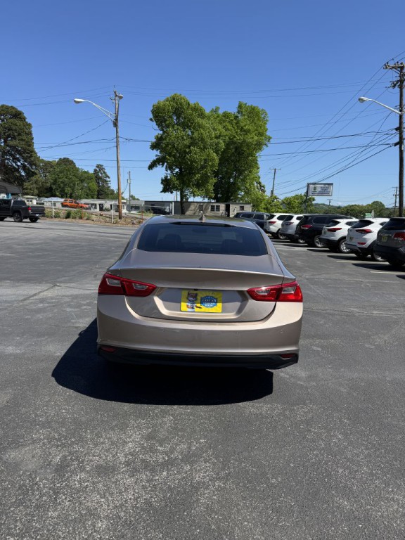 2018 Chevrolet Malibu Image 5
