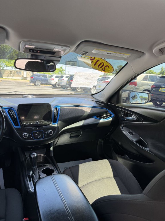 2018 Chevrolet Malibu Image 13