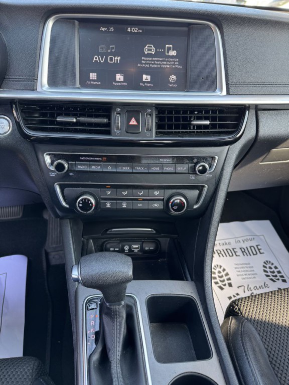 2020 Kia Optima Image 17