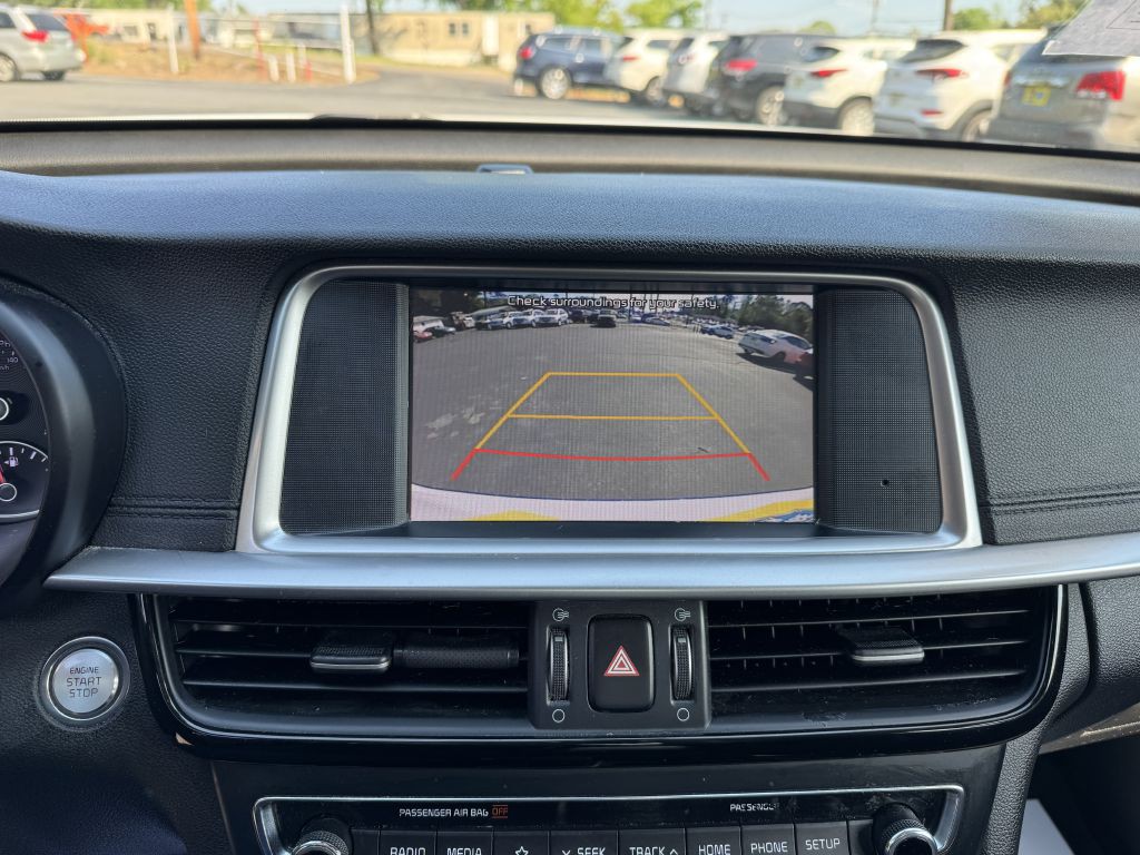 2020 Kia Optima Image 19