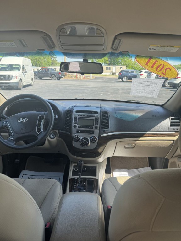 2011 Hyundai Santa Fe Image 12