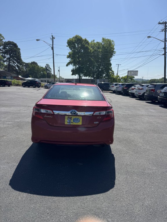 2014 Toyota Camry Image 5