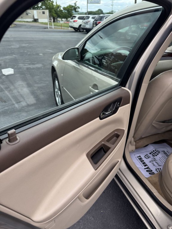 2008 Chevrolet Impala Image 13