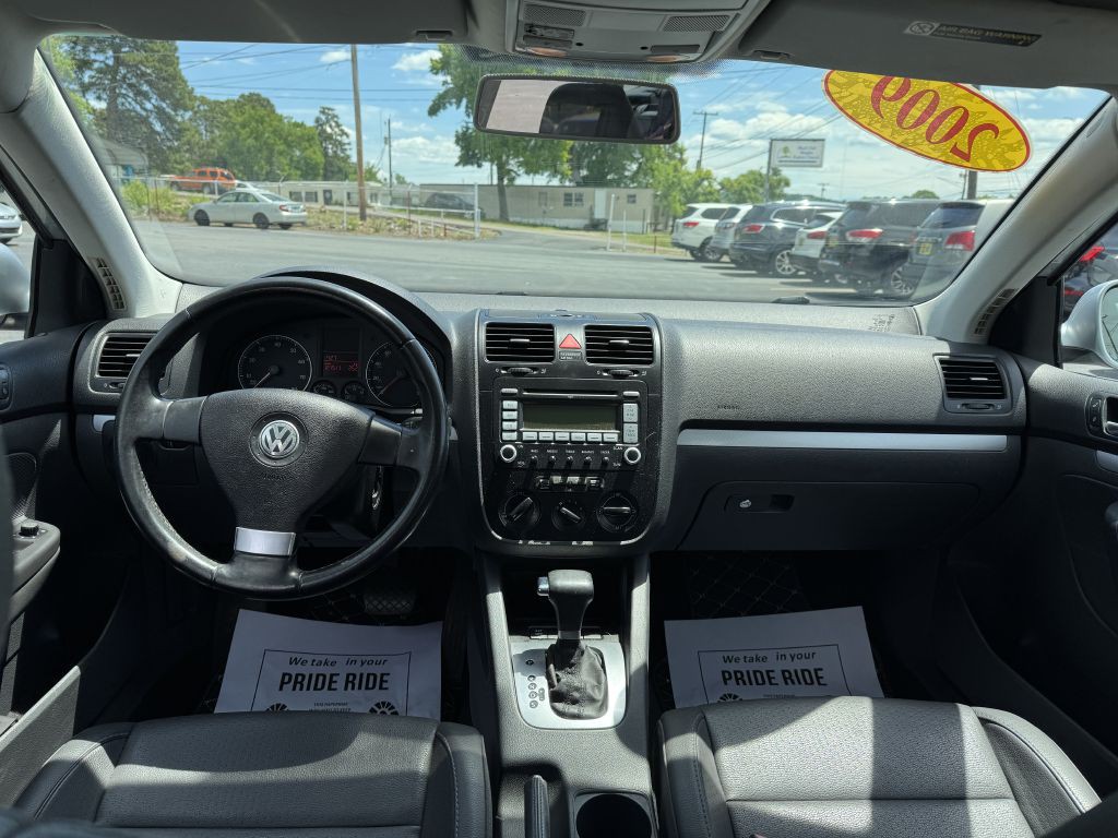2009 Volkswagen Jetta Image 12