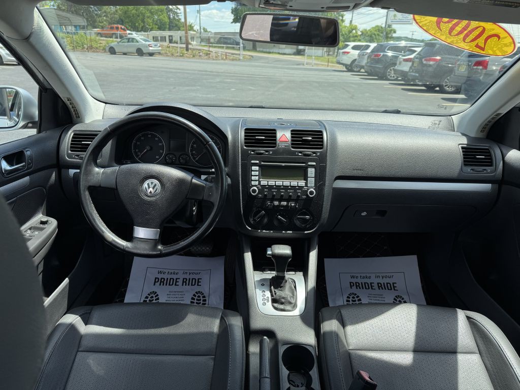 2009 Volkswagen Jetta Image 15